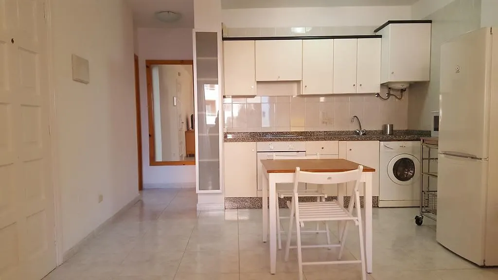 Nice Beachfront Apartment With Ocean Views El Medano